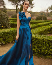 Cargar imagen en el visor de la galería, Vestido Largo Lola Olmos ML26/24
