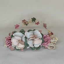 Cargar imagen en el visor de la galería, Corona Flores Lola Olmos AC26/12
