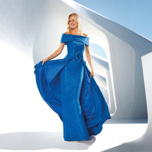 Cargar imagen en el visor de la galería, Vestido Largo Lola Olmos ML26/18
