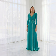 Cargar imagen en el visor de la galería, Vestido Largo Lola Olmos ML26/34
