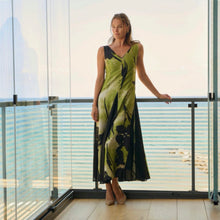 Cargar imagen en el visor de la galería, Vestido Largo Lola Olmos ML26/38
