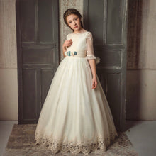 Cargar imagen en el visor de la galería, Vestido Comunión Lola Olmos AC26/04
