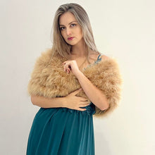 Cargar imagen en el visor de la galería, Capa Pelo Mujer Lola Olmos L803
