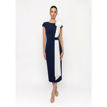 Cargar imagen en el visor de la galería, Vestido Midi Lola Olmos

